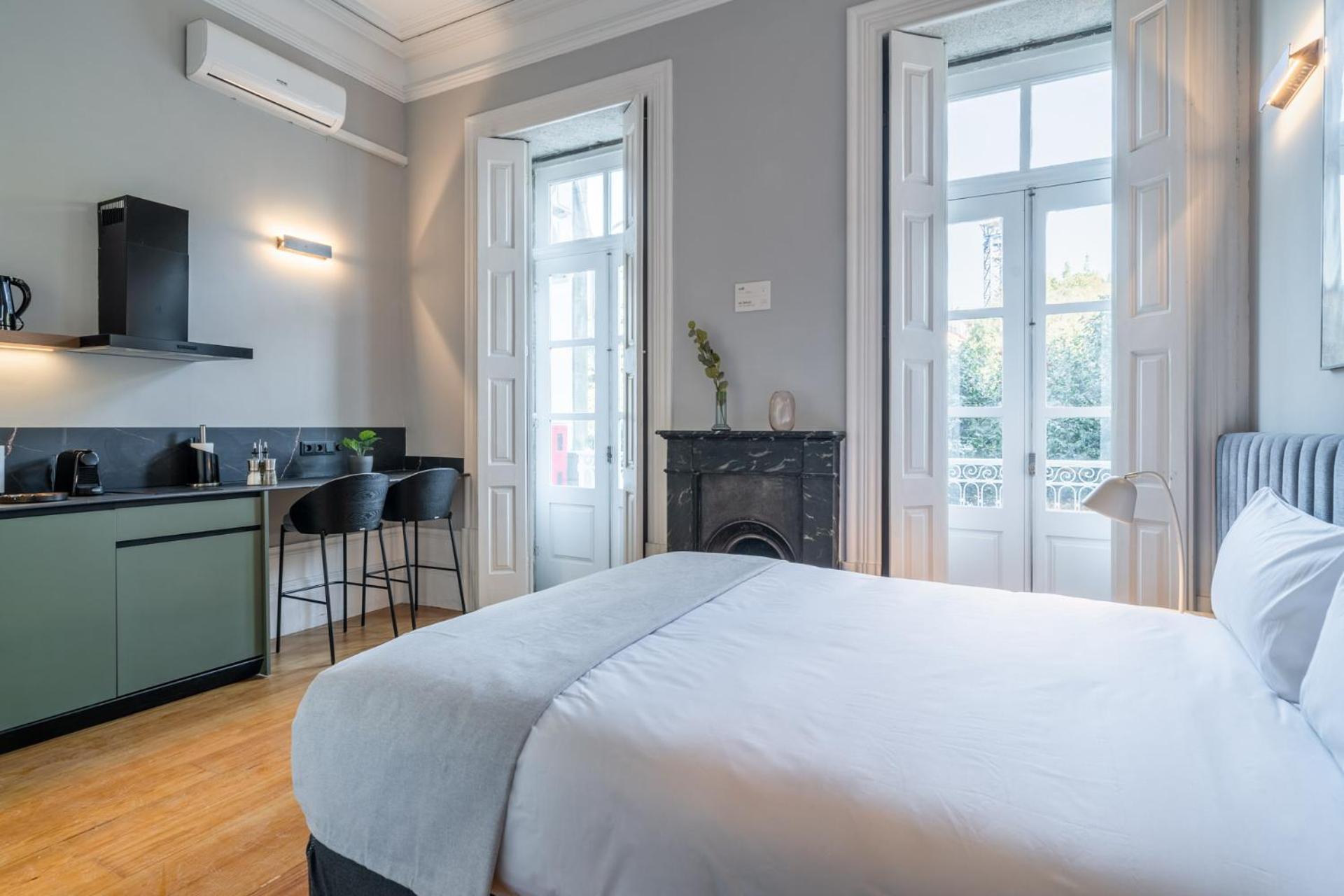 Limehome Porto Rua De Dom Manuel II Екстериор снимка