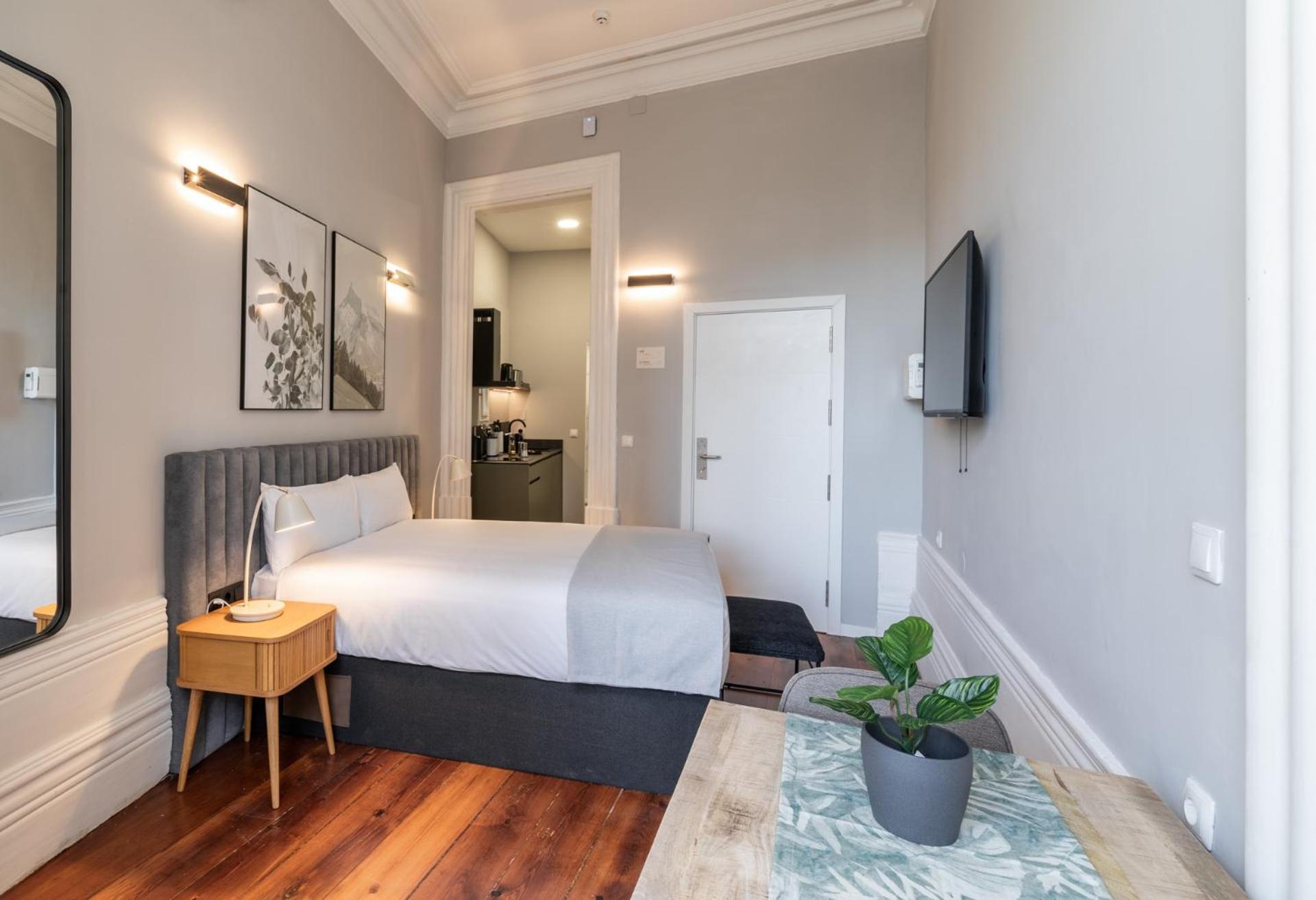 Limehome Porto Rua De Dom Manuel II Екстериор снимка