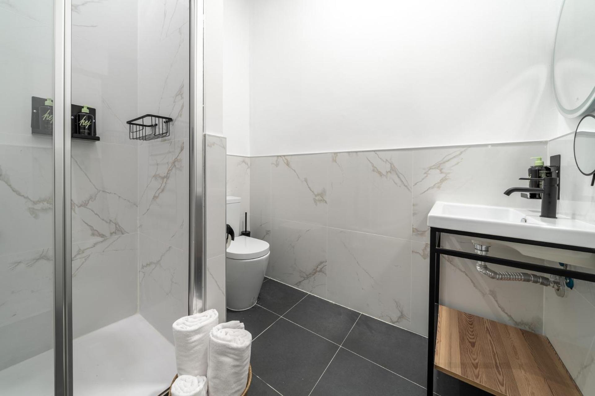 Limehome Porto Rua De Dom Manuel II Стая снимка