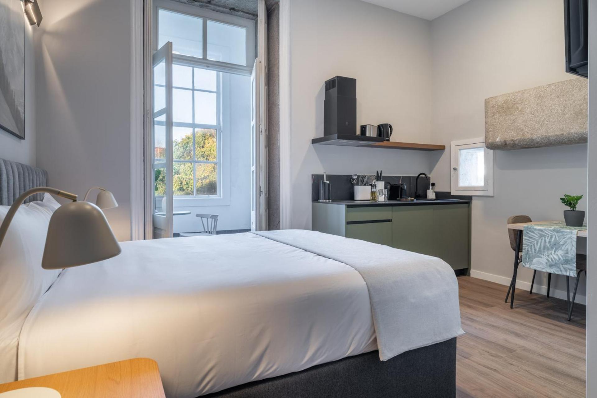 Limehome Porto Rua De Dom Manuel II Стая снимка