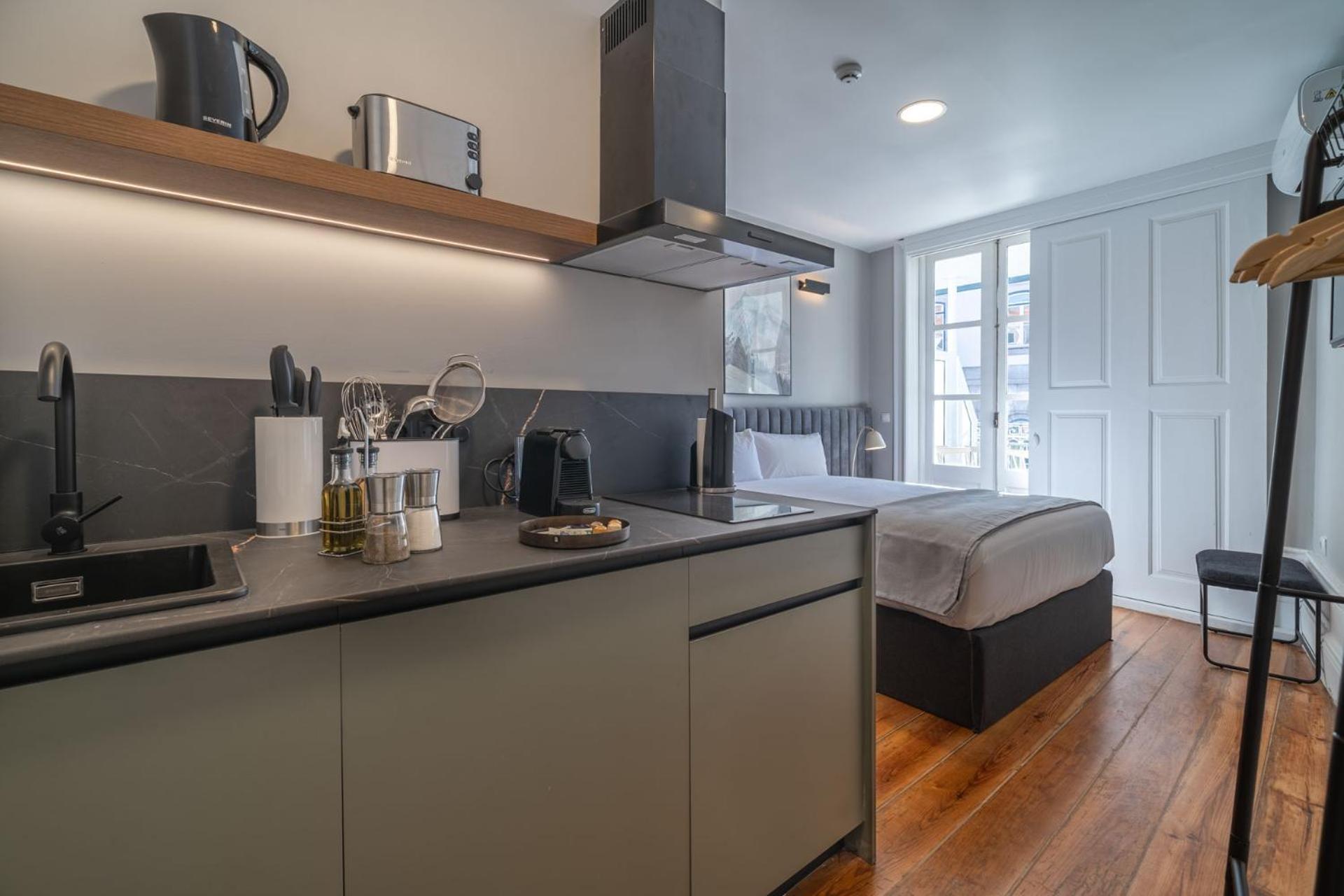 Limehome Porto Rua De Dom Manuel II Стая снимка